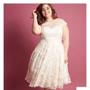 ModCloth Chi chi London dress size 22